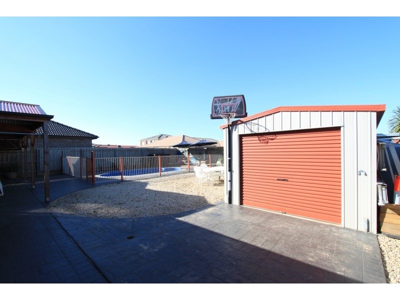 49 Carlyon  Close, Melton West VIC 3337