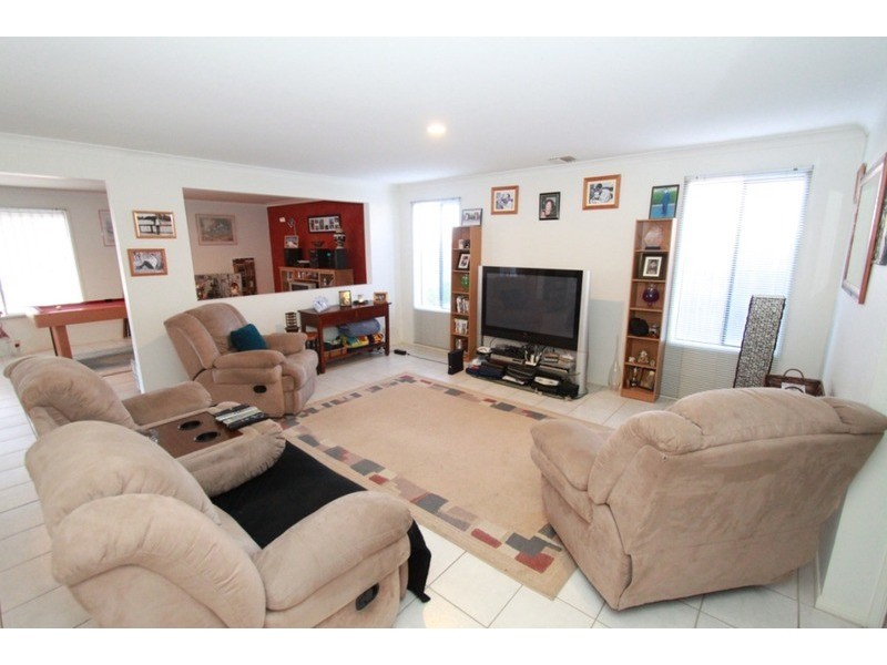 49 Carlyon  Close, Melton West VIC 3337