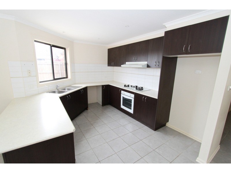 27 Tawriffic Street, Kurunjang VIC 3337