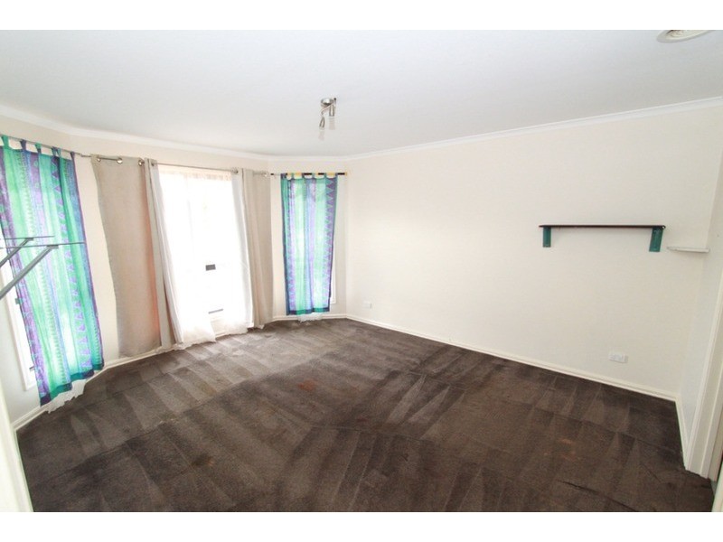 27 Tawriffic Street, Kurunjang VIC 3337