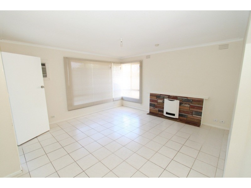 10 Norma Street, Melton VIC 3337