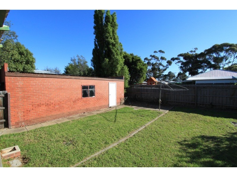 10 Norma Street, Melton VIC 3337