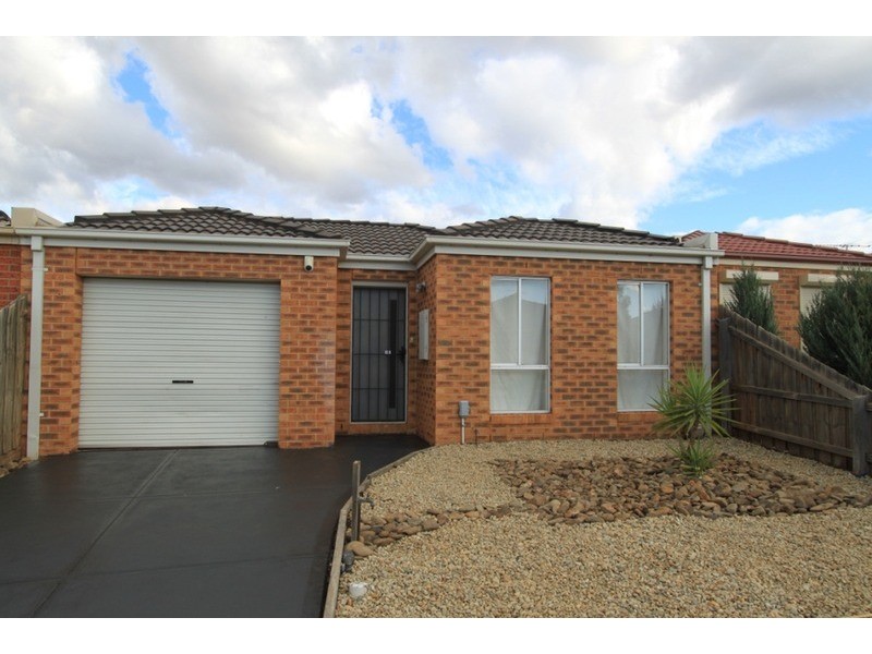 11 Caitlyn  Drive, Melton West VIC 3337