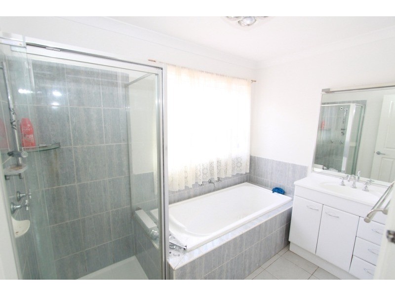 11 Caitlyn  Drive, Melton West VIC 3337