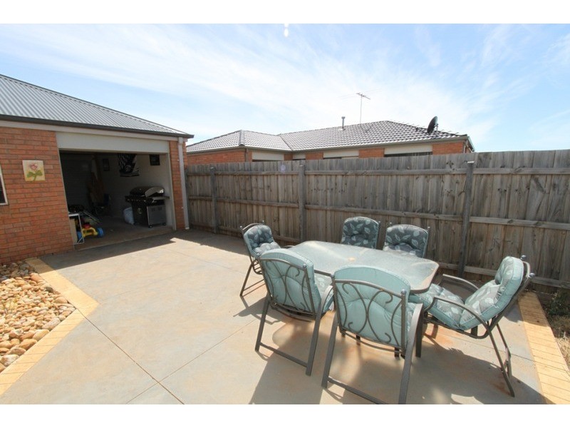 21 Kingston Rule Street, Melton VIC 3337