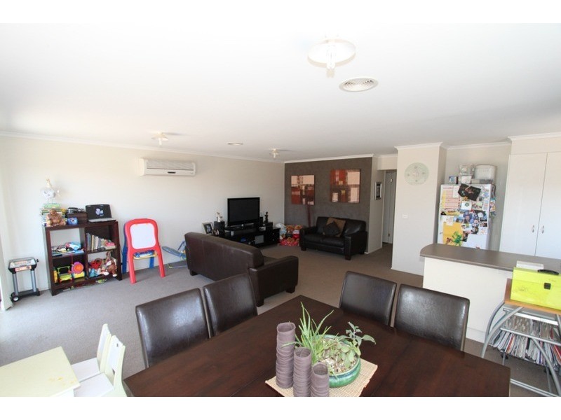21 Kingston Rule Street, Melton VIC 3337