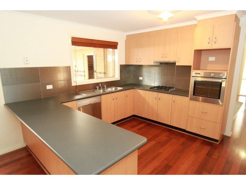 51 Rainlover Drive, Melton VIC 3337