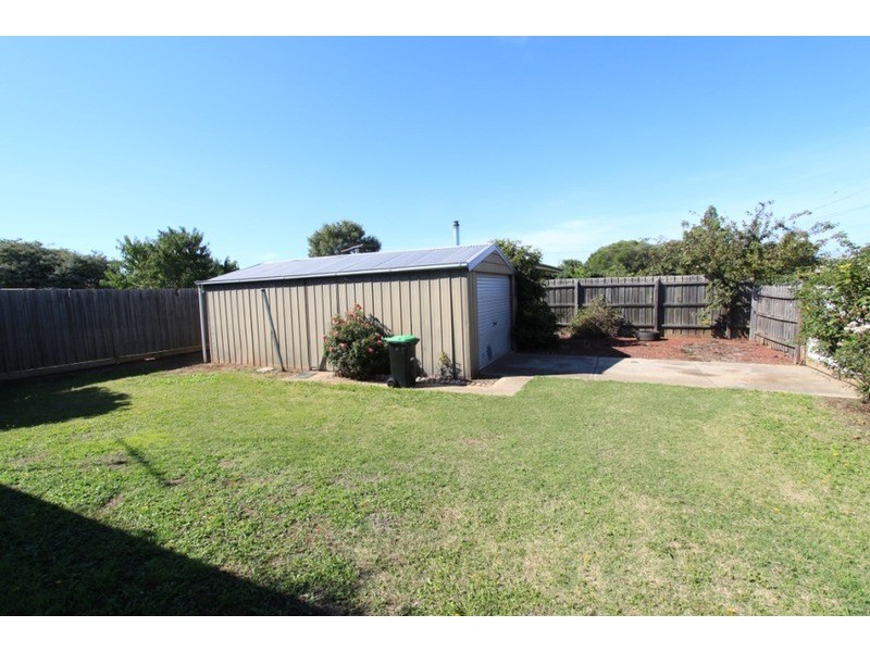 47 Henry Street, Melton VIC 3337