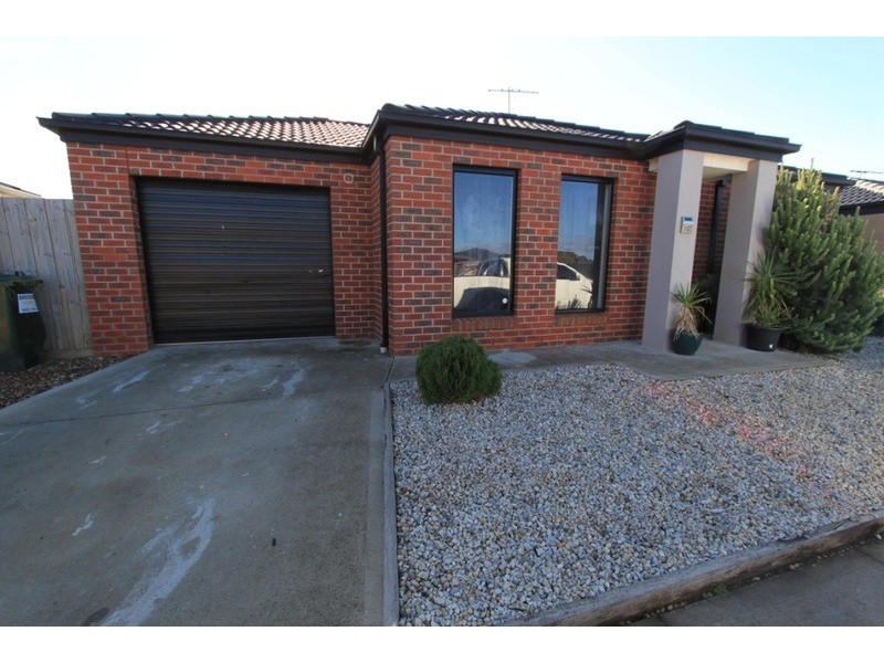 12/20-22 Roslyn Park Drive, Melton West VIC 3337