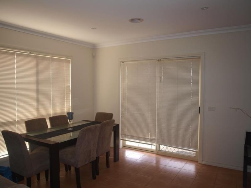 42 Caitlyn  Drive, Melton West VIC 3337