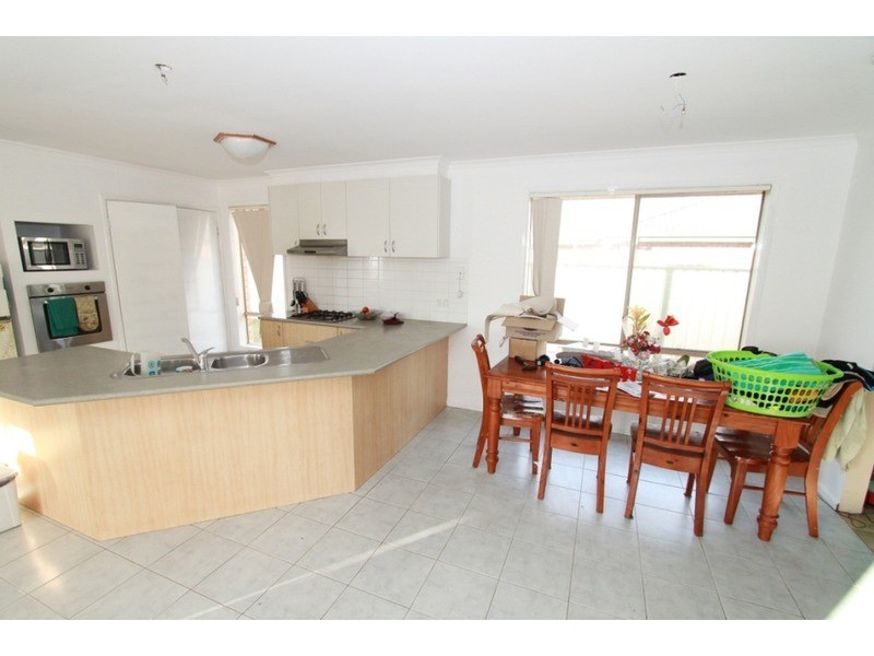 36 Scarborough Crescent, Melton West VIC 3337