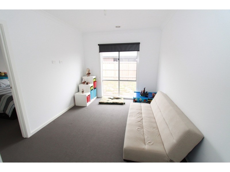 12 Marong  Avenue, Eynesbury VIC 3338