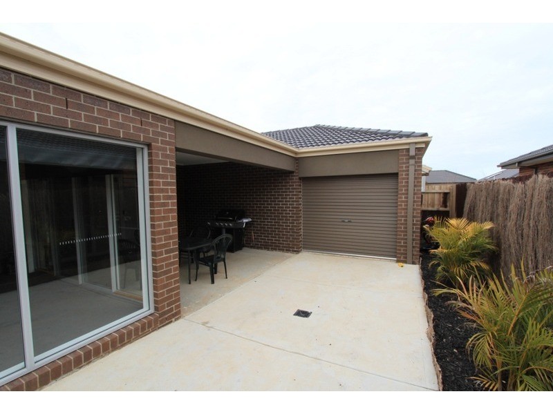12 Marong  Avenue, Eynesbury VIC 3338