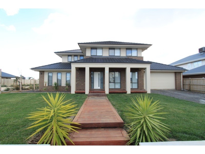 14 Benalla Avenue, Eynesbury VIC 3338
