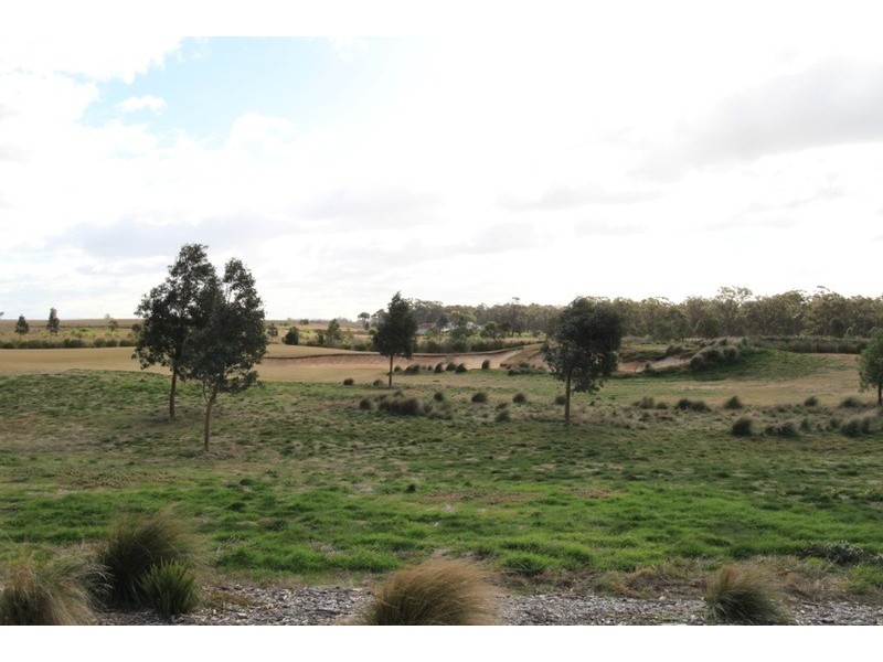 14 Benalla Avenue, Eynesbury VIC 3338