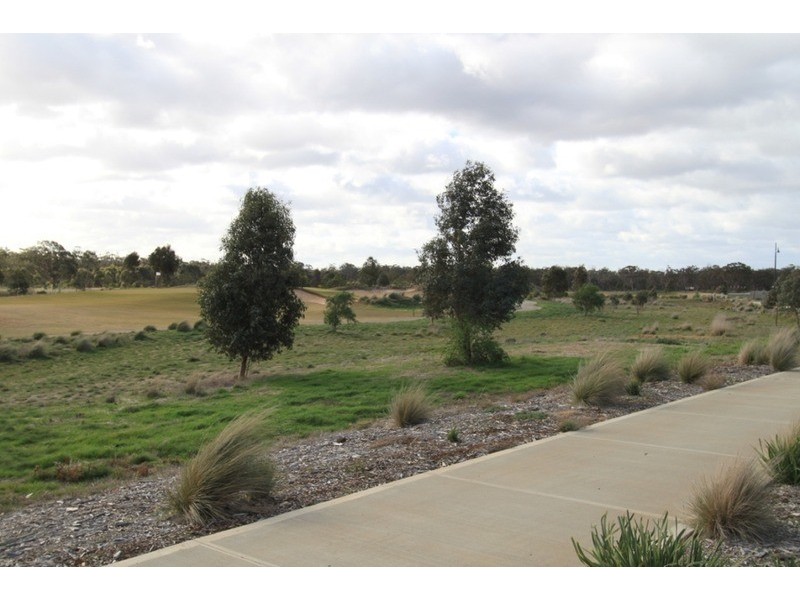 14 Benalla Avenue, Eynesbury VIC 3338