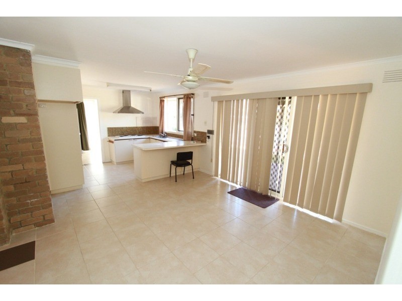 3 Raleighs Road, Melton VIC 3337