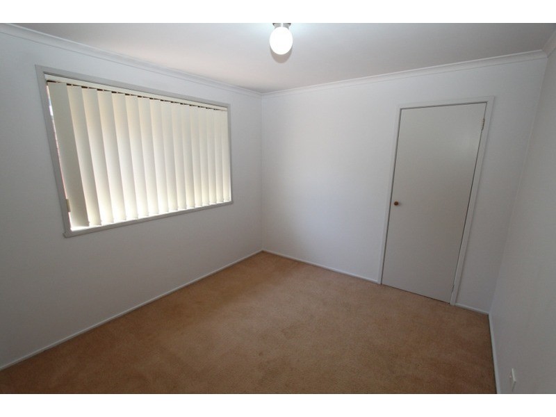 13 Barnong  Close, Kurunjang VIC 3337