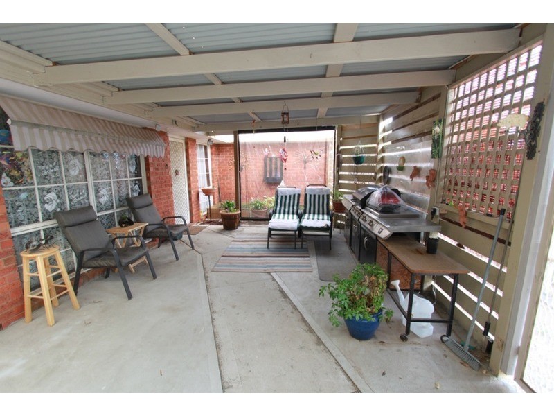 3 Wilong  Close, Kurunjang VIC 3337