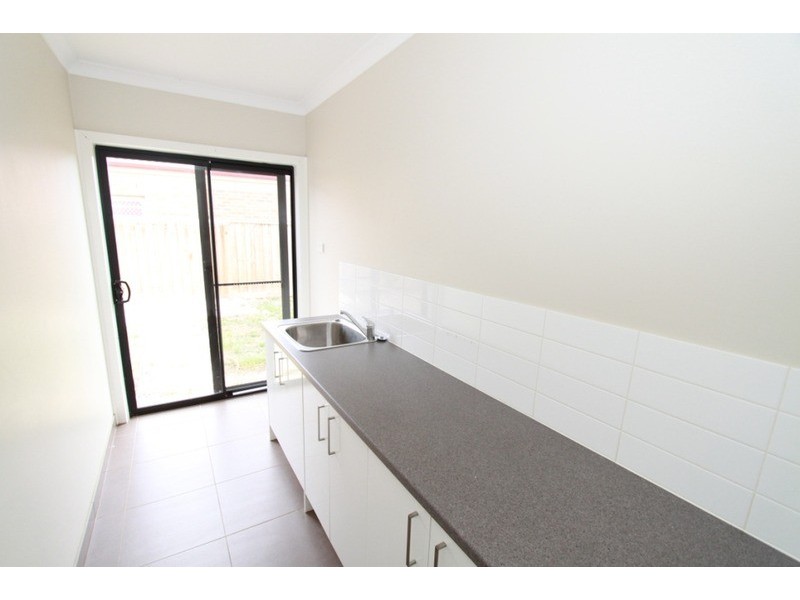 69 Gallery Avenue, Melton West VIC 3337