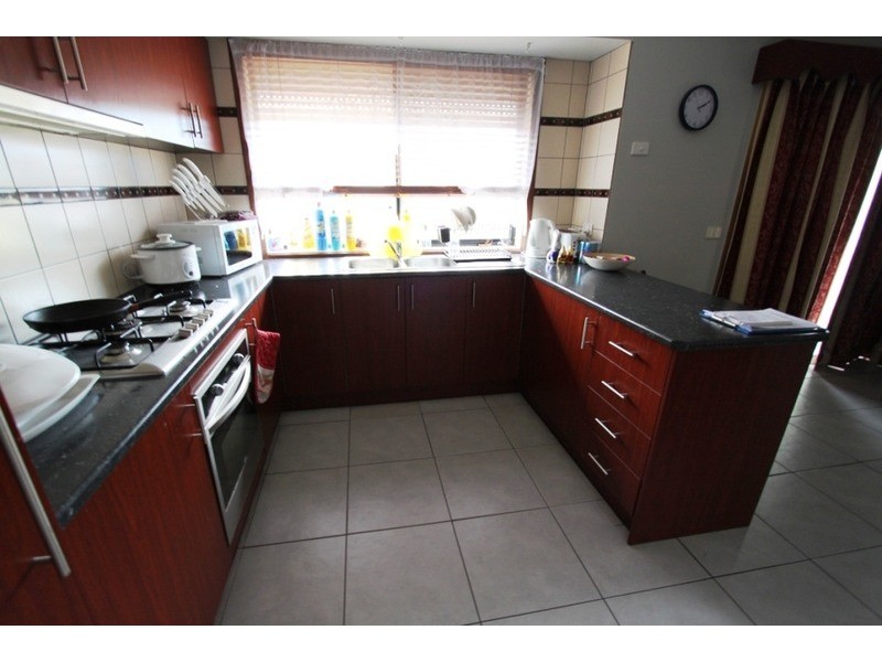 1 Gamalite Drive, Melton West VIC 3337