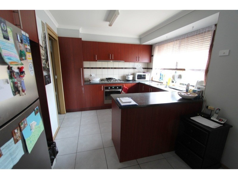 1 Gamalite Drive, Melton West VIC 3337