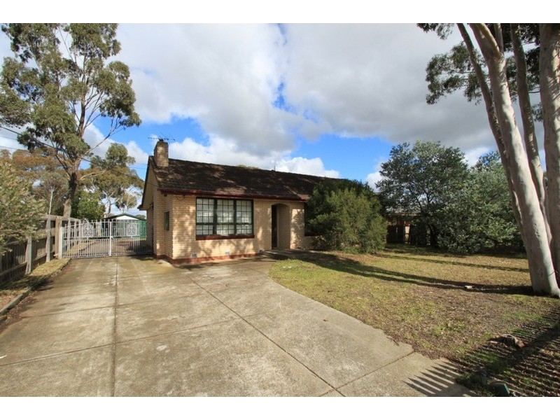 14 Toolern Street, Melton South VIC 3338