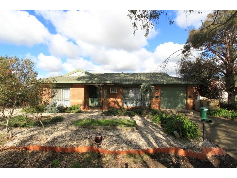 1 Thrice Lane, Kurunjang VIC 3337