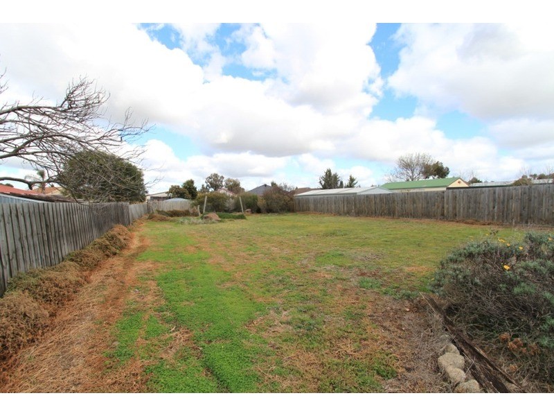 1 Thrice Lane, Kurunjang VIC 3337