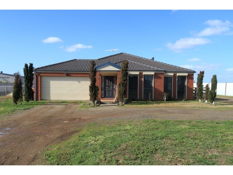 65 Killarney Drive, Melton VIC 3337