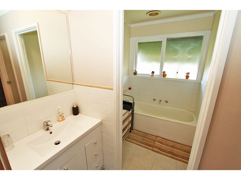 1 Vasey Court, Melton South VIC 3338