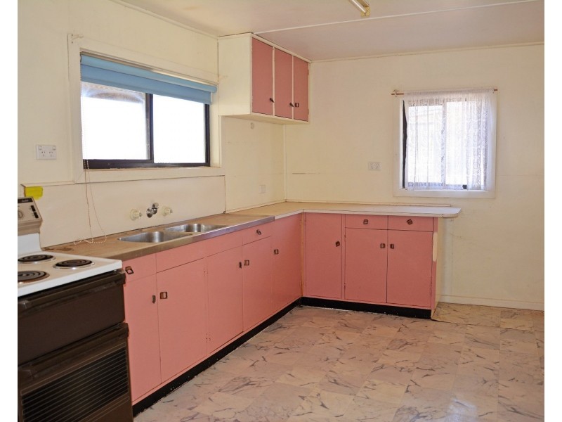 17 Lawler Street, Ouyen VIC 3490