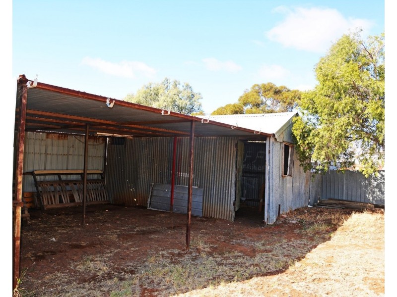 17 Lawler Street, Ouyen VIC 3490