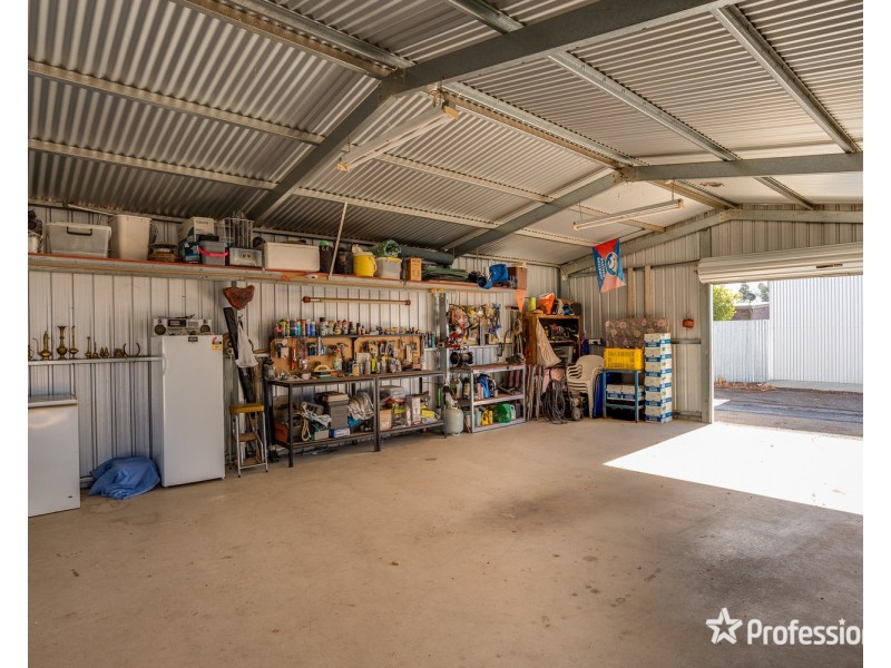 33 Adelaide Street, Wentworth NSW 2648