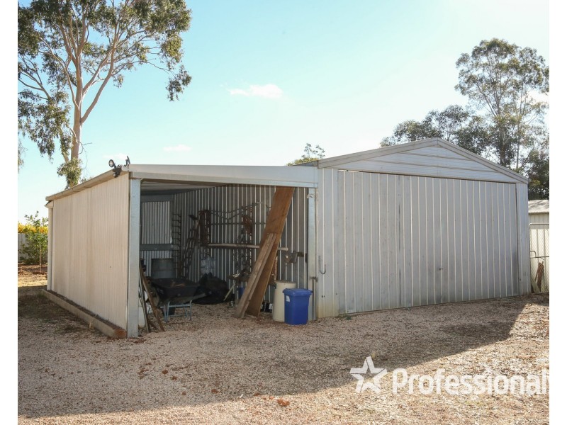 168 Belar Avenue Extension, Red Cliffs VIC 3496