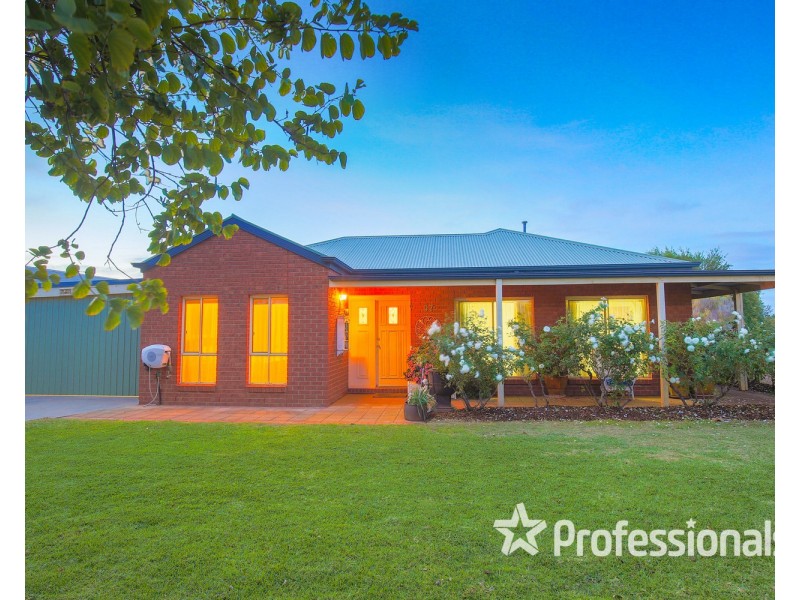 57 Summer Drive, Buronga NSW 2739