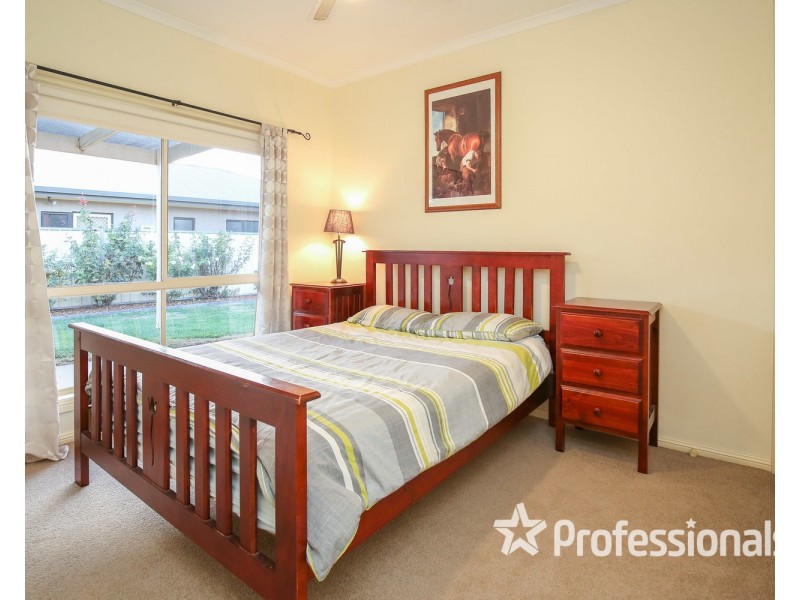 57 Summer Drive, Buronga NSW 2739