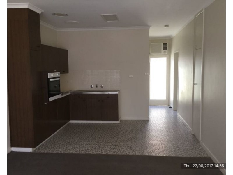 1/8 Mary Avenue, Mildura VIC 3500