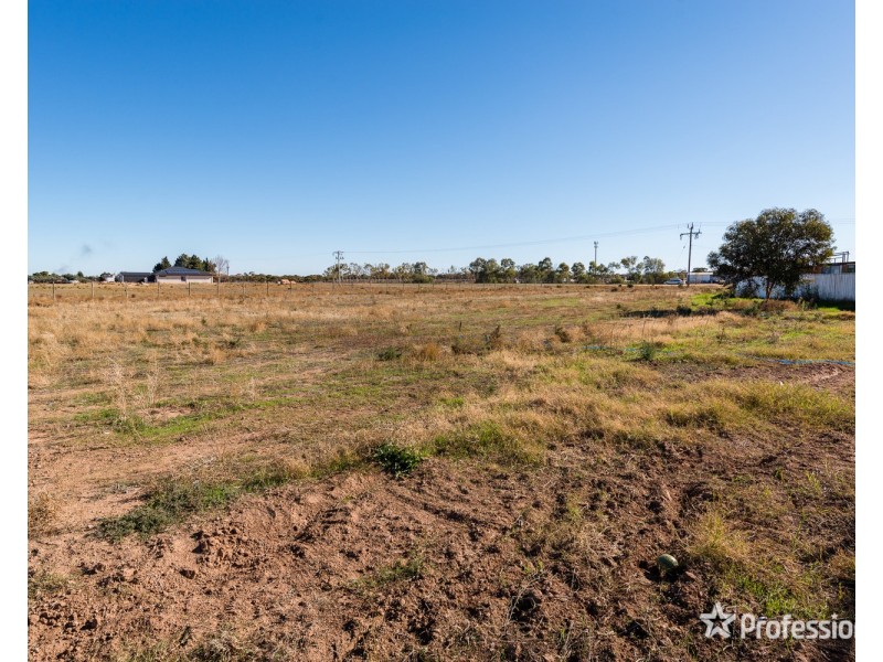 Lot Lot 3, 3204 Deakin Avenue, Mildura VIC 3500