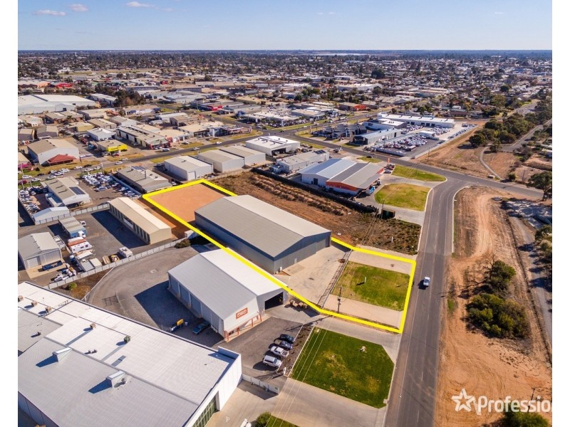 93-95 Cureton Avenue, Mildura VIC 3500