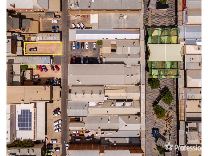 65 Deakin Avenue, Mildura VIC 3500