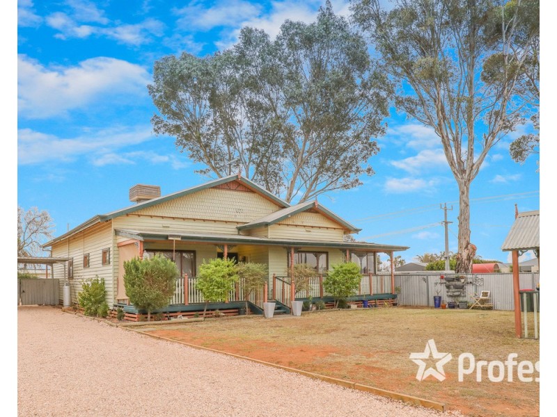 571 Karadoc Avenue, Irymple VIC 3498