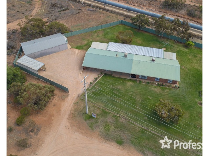 651 Woomera Avenue, Red Cliffs VIC 3496