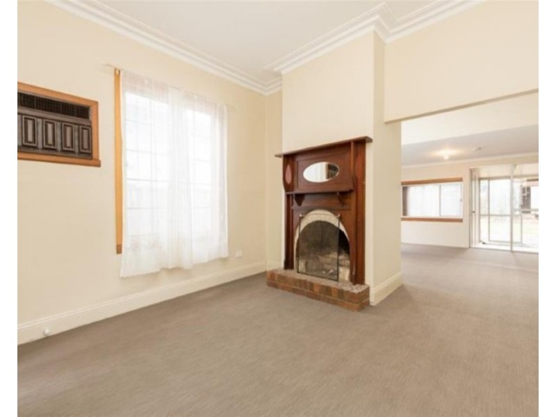 111 Magnolia Avenue, Mildura VIC 3500