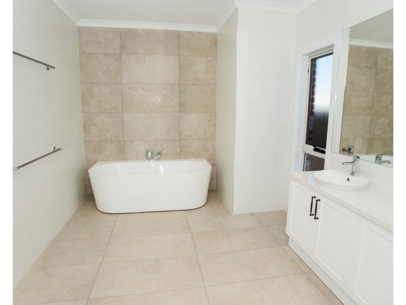 15 Ysonde Avenue, Irymple VIC 3498