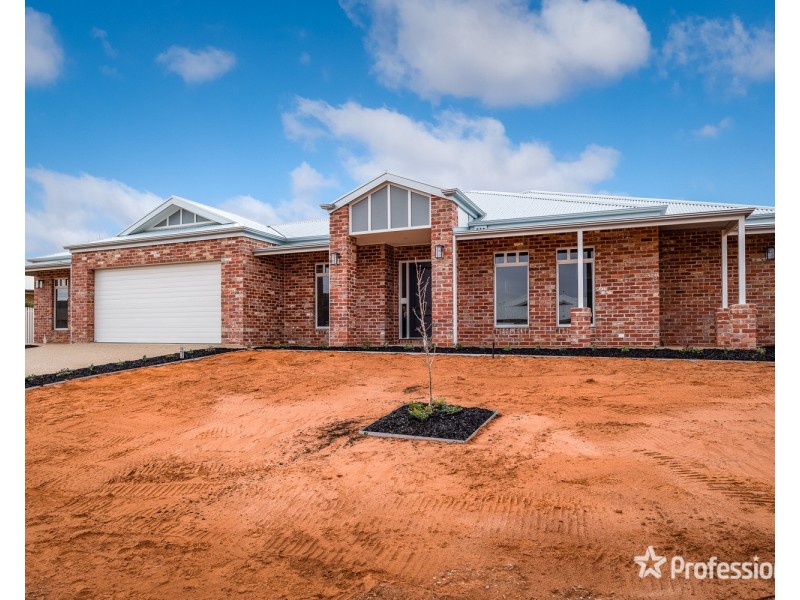 15 Ysonde Avenue, Irymple VIC 3498