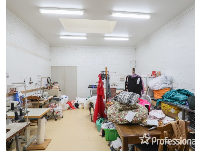 37 Deakin Avenue, Mildura VIC 3500