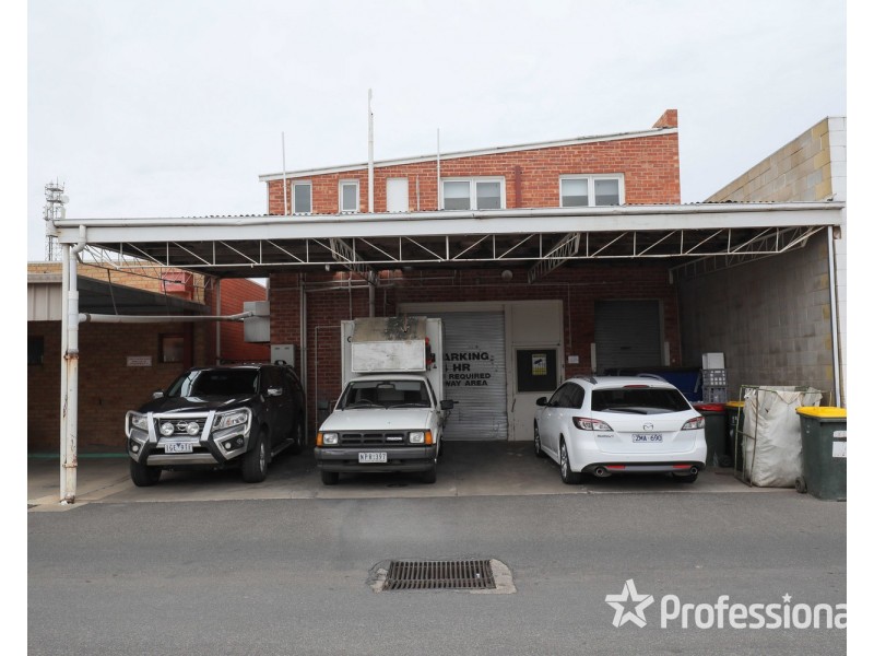 37 Deakin Avenue, Mildura VIC 3500