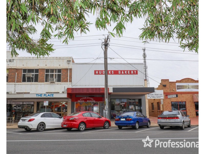 37 Deakin Avenue, Mildura VIC 3500