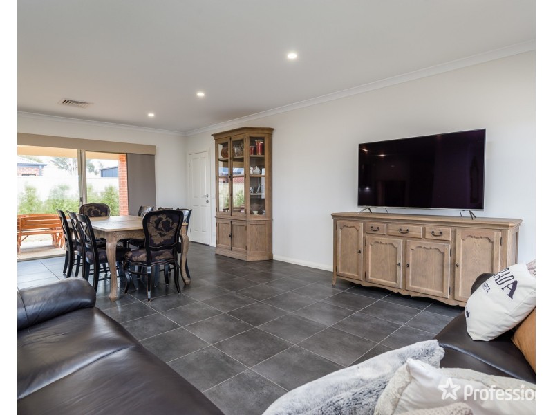 24 Sixteenth Street, Mildura VIC 3500